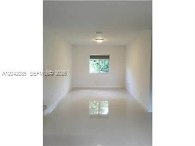 Photo - 1029 SW 11th Ave