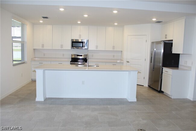 Photo - 5661 Melbourne Ct Unit 8012