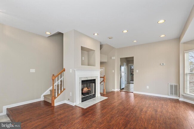 Photo - 10042 Moxleys Ford Ln