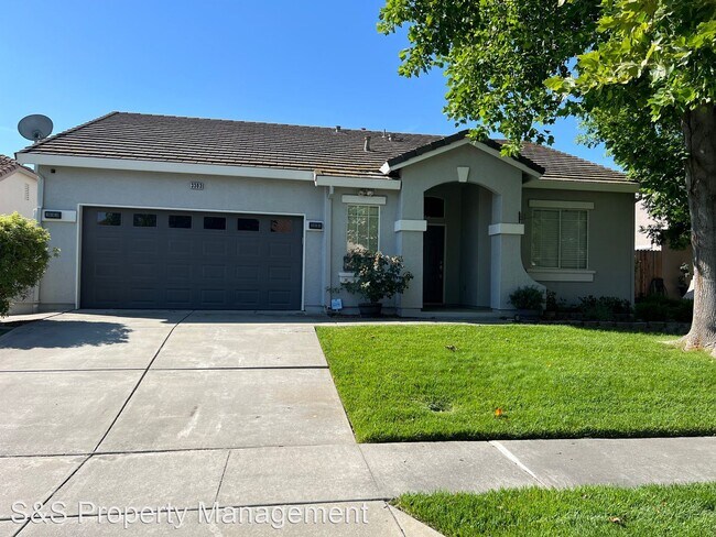 3 br, 2 bath House - 3303 Ballena Bay Road - 3 br, 2 bath House - 3303 Ballena Bay Road