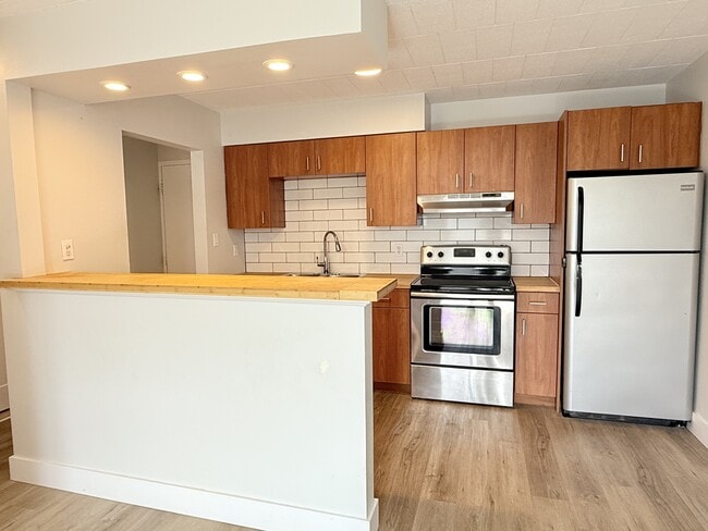 Photo - 471 Tecumseh Rd W Unité 306