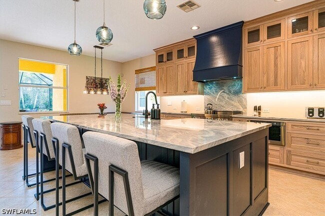 7703 Martino Cir