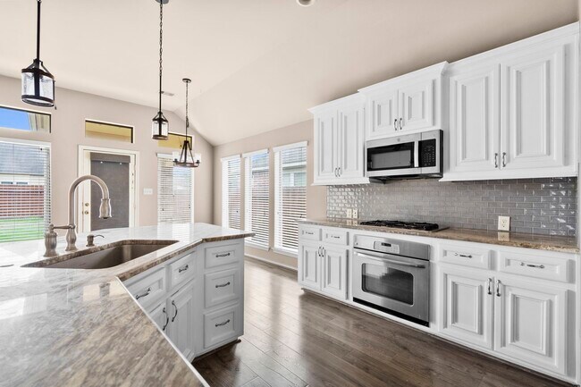 Photo - 10923 Starling Creek Dr