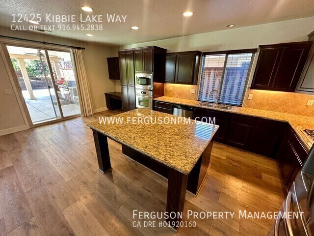 12425 Kibbie Lake Way