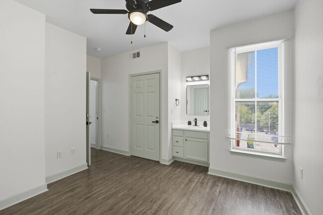510 S Highland St Unit SI FL6-ID1612704P