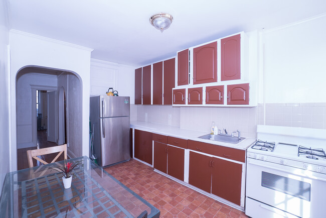 Photo - 2425 23rd St