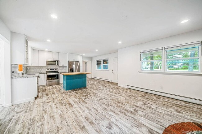 Photo - 1435 Bray Ave