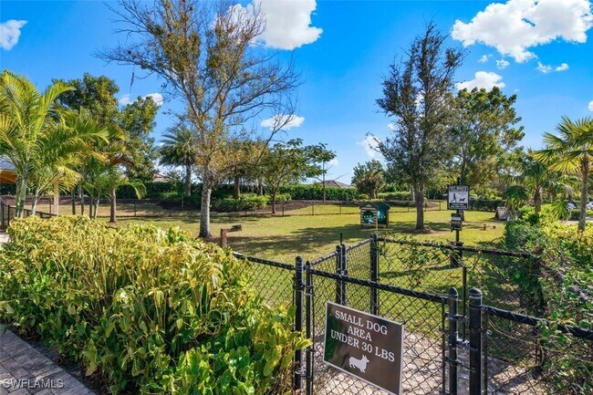 Building Photo - 14671 Topsail Dr Rental