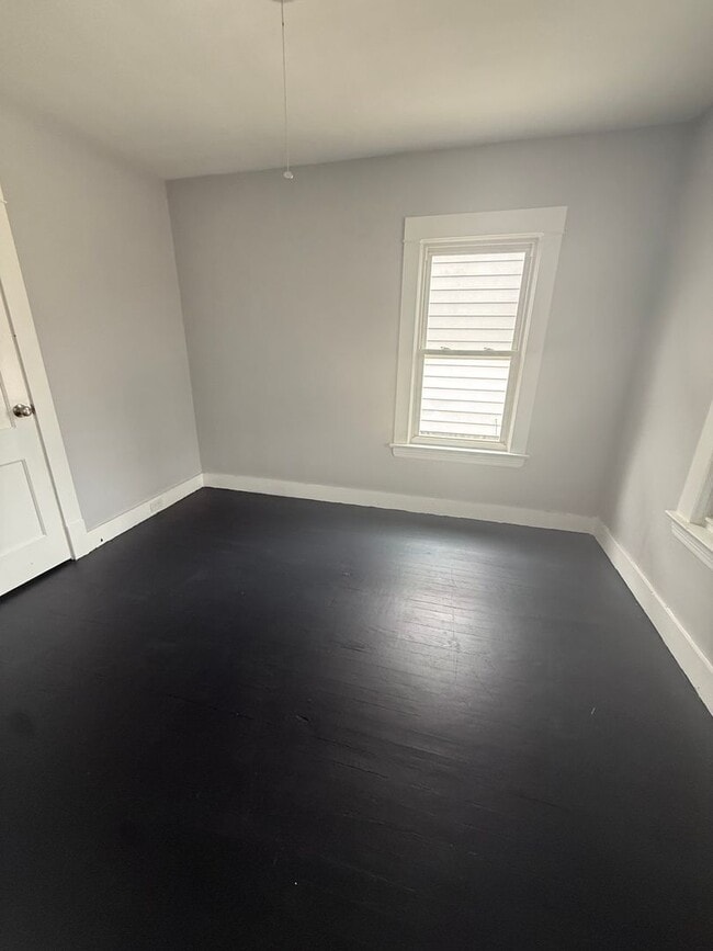 Photo - 15718 Holmes Ave Unit dn