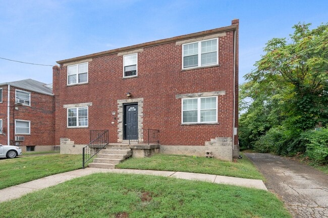 Photo - 632 Maple Dr Unidad #B MAPLE 632