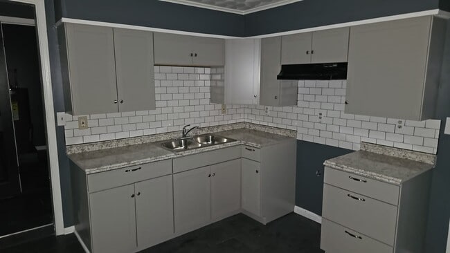 Photo - 2137 Lowell Ave