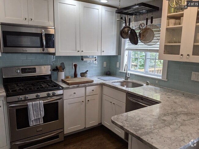 Building Photo - 149 G St Unit 3 Rental