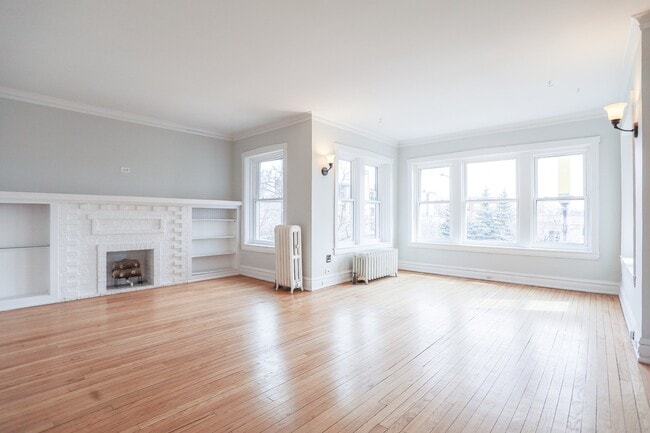 Building Photo - 5610 N Ashland Ave