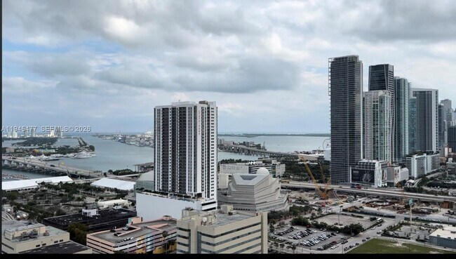 Photo - 1600 NE 1st Ave Unidad 3010