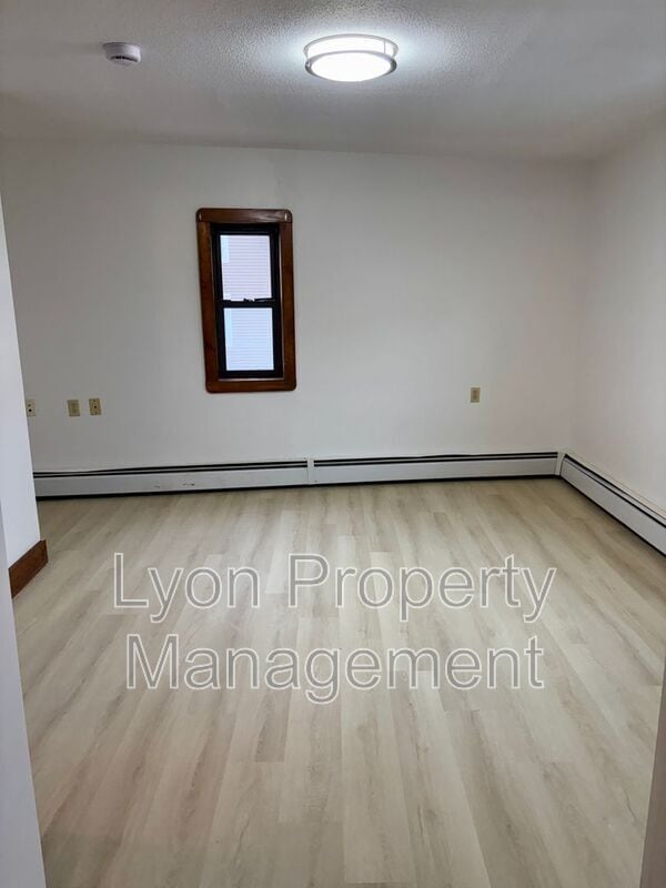 Photo - 262 Illinois St Unit 1