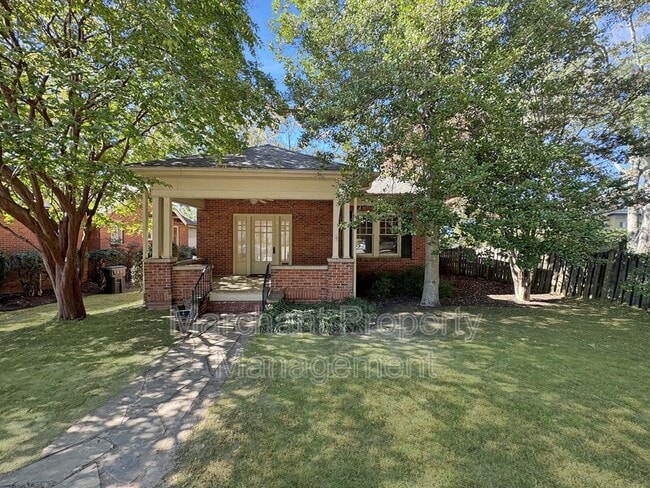 Building Photo - 6 Tomassee Ave