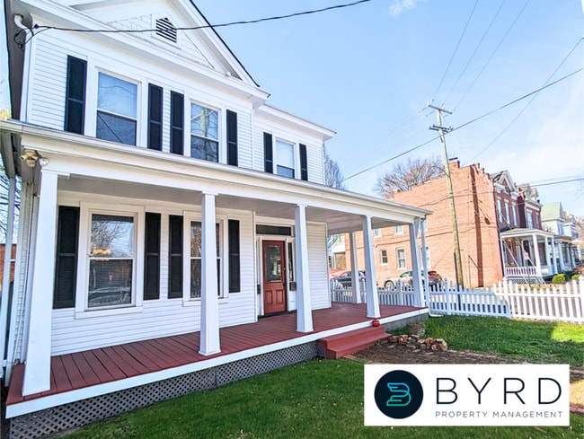 Photo - 3027 Floyd Ave Unidad 2