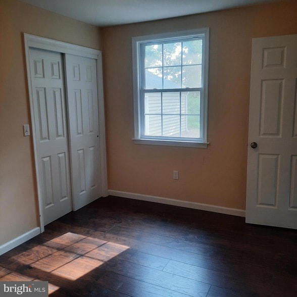 Photo - 8060 Easton Rd