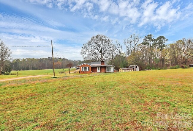 Photo - 170 Shuping Mill Rd