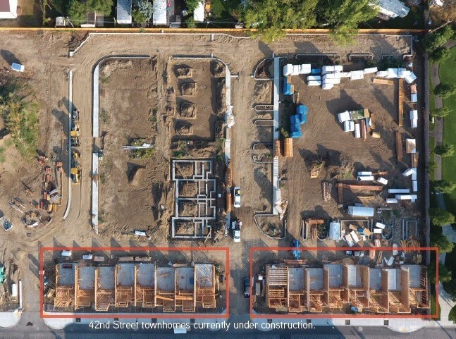 42nd Street Townhomes - 42nd Street Townhomes