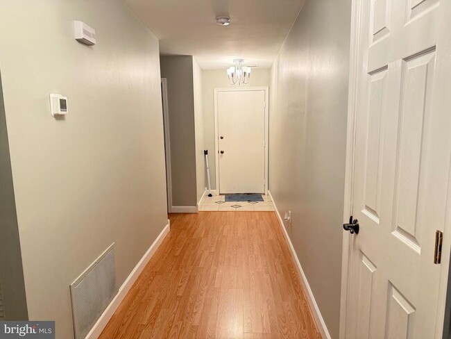 Photo - 304B Cypress Point Cir