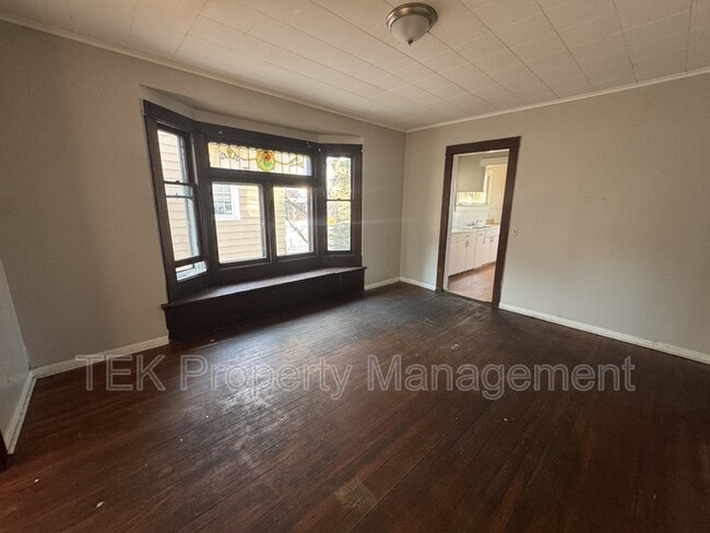 Photo - 259-261 Pierpont Street