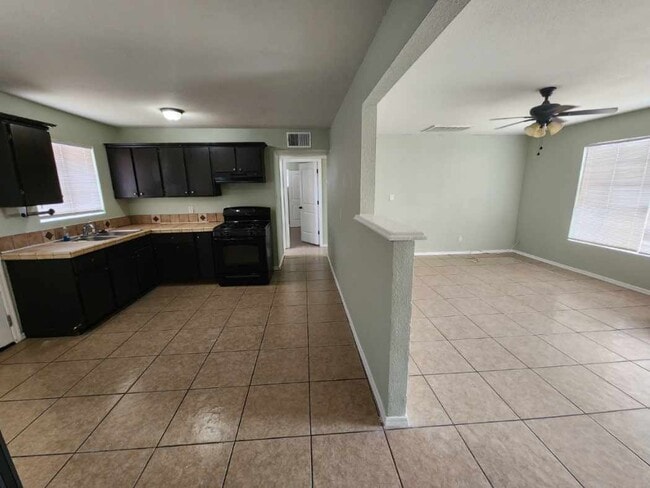 Photo - 7031 S 5th Ave House