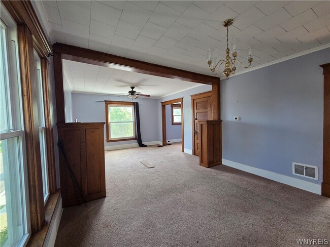 Photo - 94 Parkwood Ave