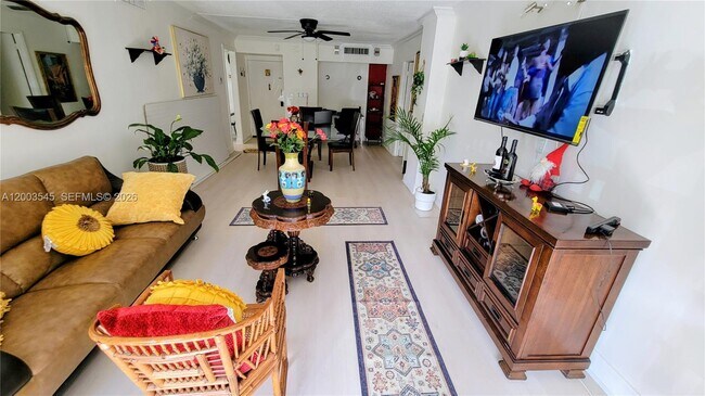 Photo - 3101 N Country Club Dr Unit 101
