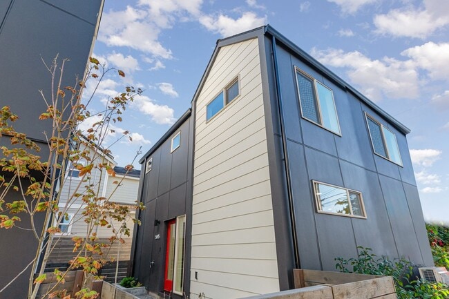 Photo - Opportunity to rent a new construction hom...