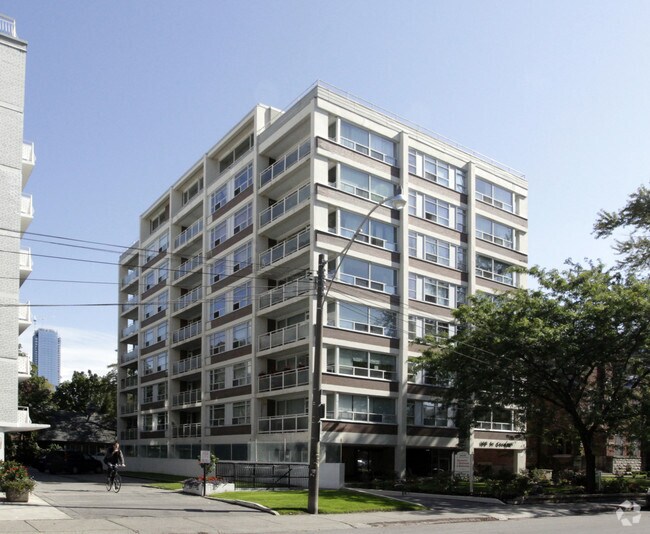 Building Photo - 169 St George