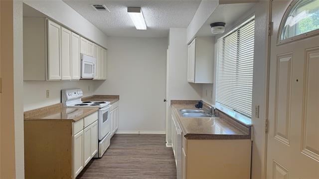 Photo - 1122 Pyramid Dr