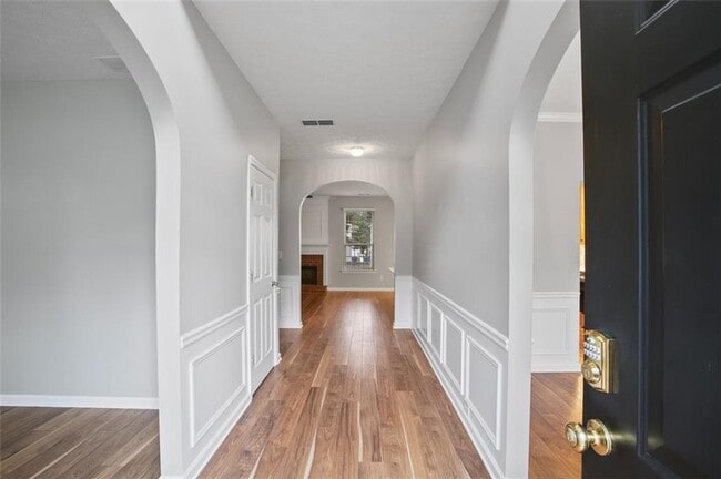 Photo - 2643 Whispering Pines Dr SW