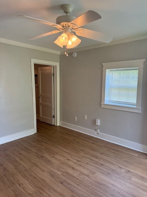 Photo - One bedroom duplex off 40th Ave with vinyl...