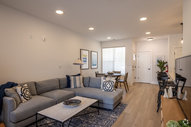 The Cypress: 2BR, 2BA - 1,112SF - Living Area