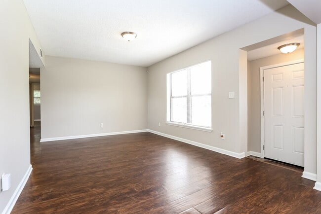 Photo - 1609 Morgana Rd