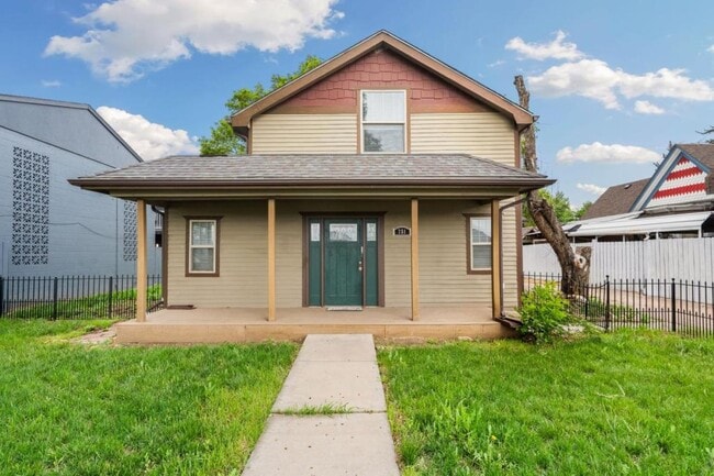 Photo - 751 N Garfield Ave Casa