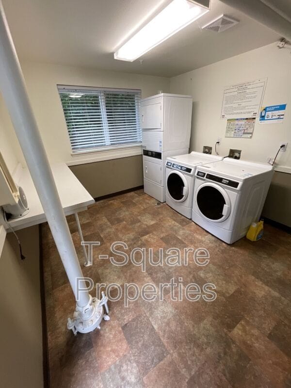 Photo - 7041 S 116th Pl