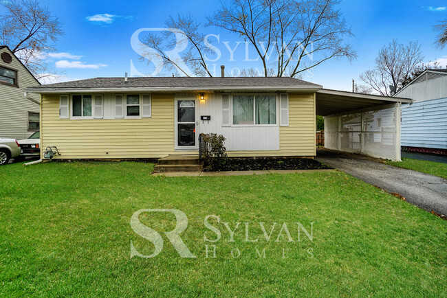 Building Photo - The Lifestyle You Deserve. Rental