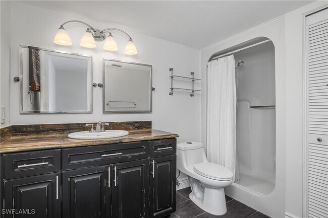 Photo - 95 Georgetown Blvd Unit 95