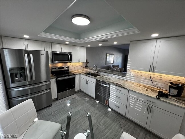 Building Photo - 1515 SW 47th Terrace Unit 104