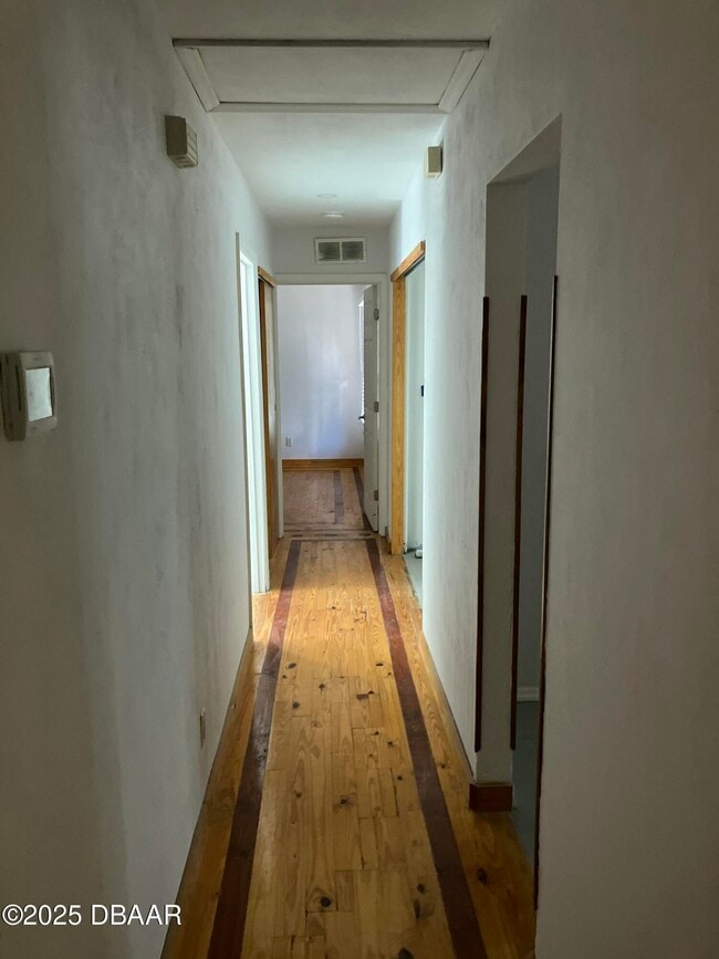 Photo - 411 Pleasant St