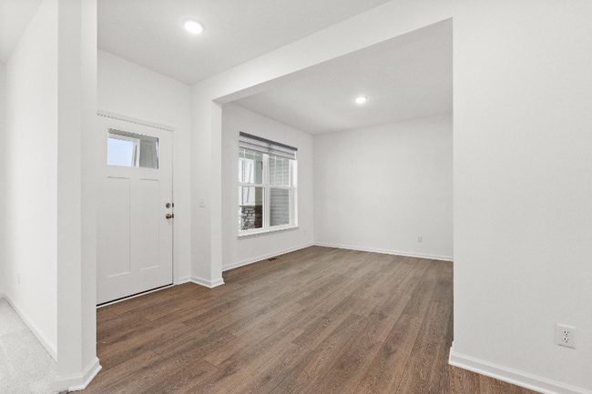 Photo - 19657 104th Pl