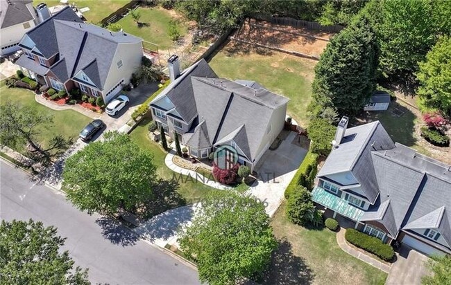 Photo - 5 bedroom house in Ruby Forest neighborhood in Suwanee