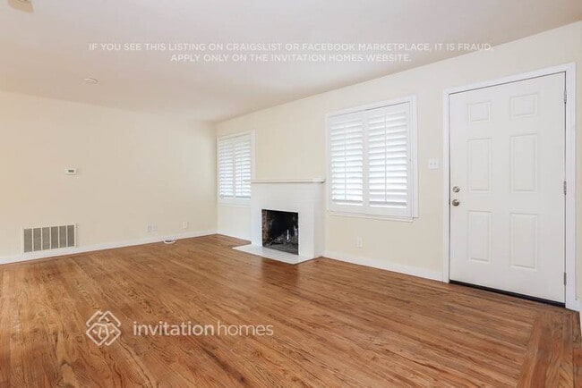 Photo - 1501 Clay St