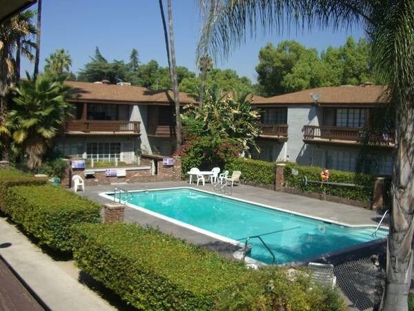 Woodside Village Apartments - Woodside Village Apartments
