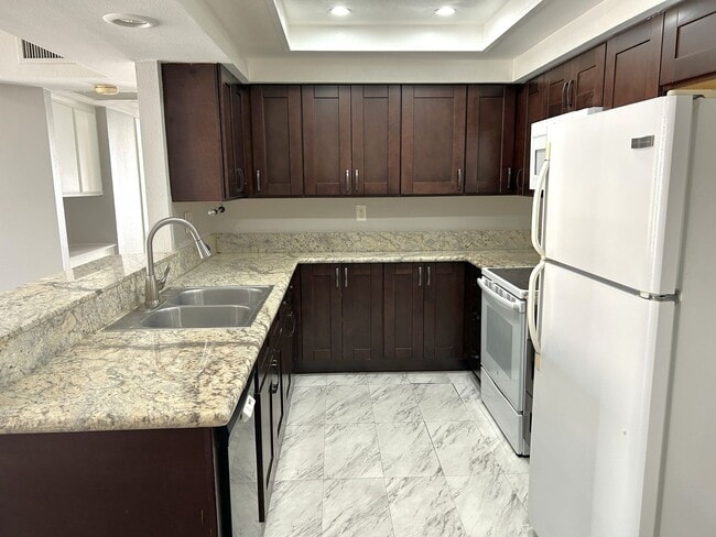 Photo - COUNTRY MILE RD POMONA 91766 (2 BED / 2 BATH)