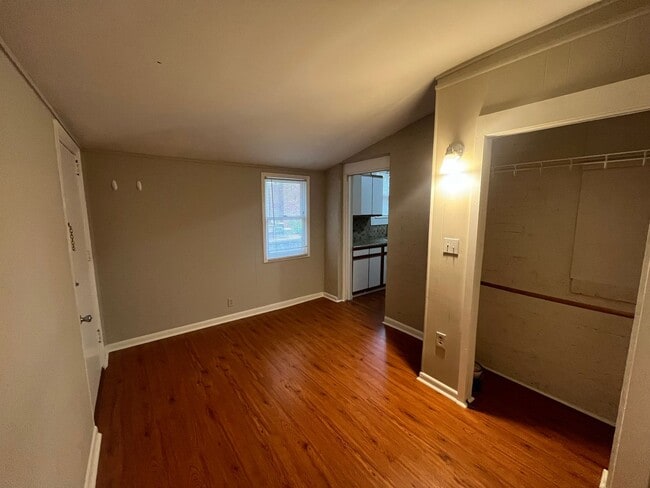 Photo - Pretty Condo In Highly Desirable Neighborhood