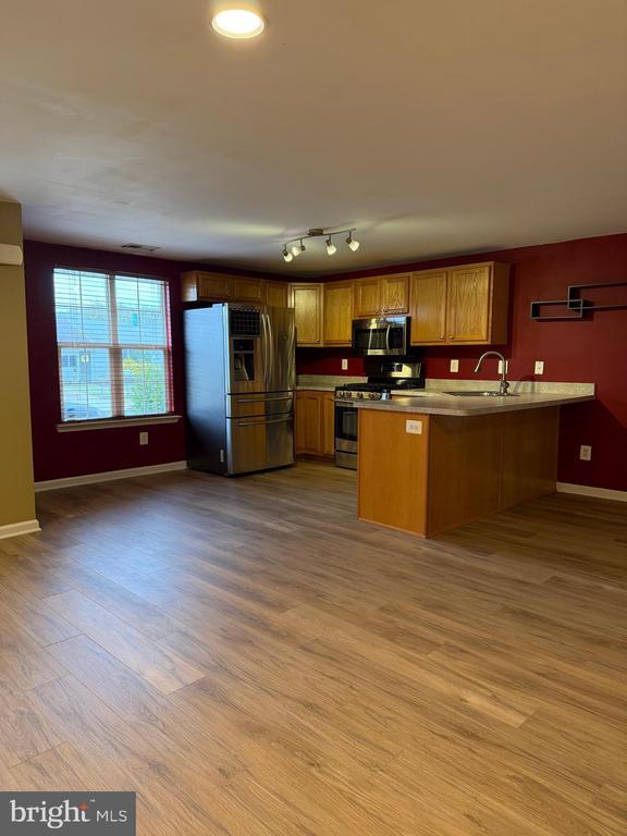 Photo - 2407 Saratoga Ave