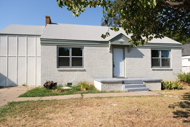 Photo - 1537 NE 20th St